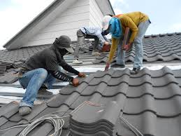 Best Commercial Roofing Services  in Kirkland, WA